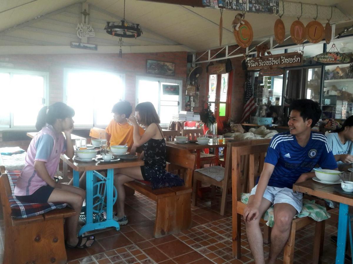 Scenic Riverside Resort Kamphaeng Phet Exterior foto